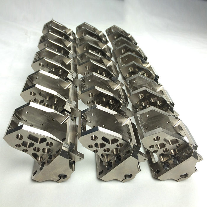 CNC小批量加工护理机器人底座结构件 CNC小批量加工护理机器人底座结构件